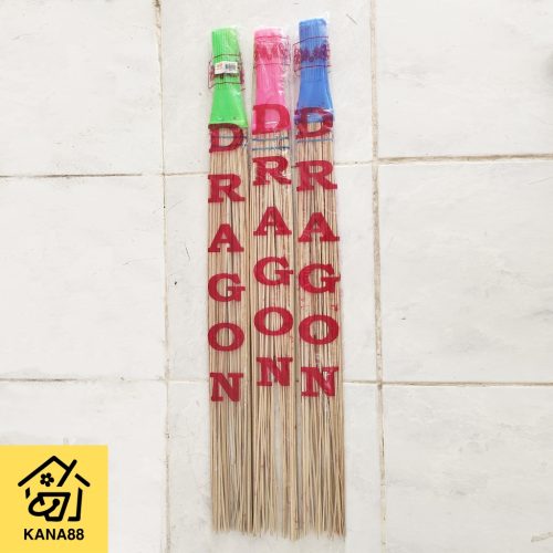 Sapu Lidi Penebah Dragon Tebah Kasur Ranjang Sofa Dust Remover